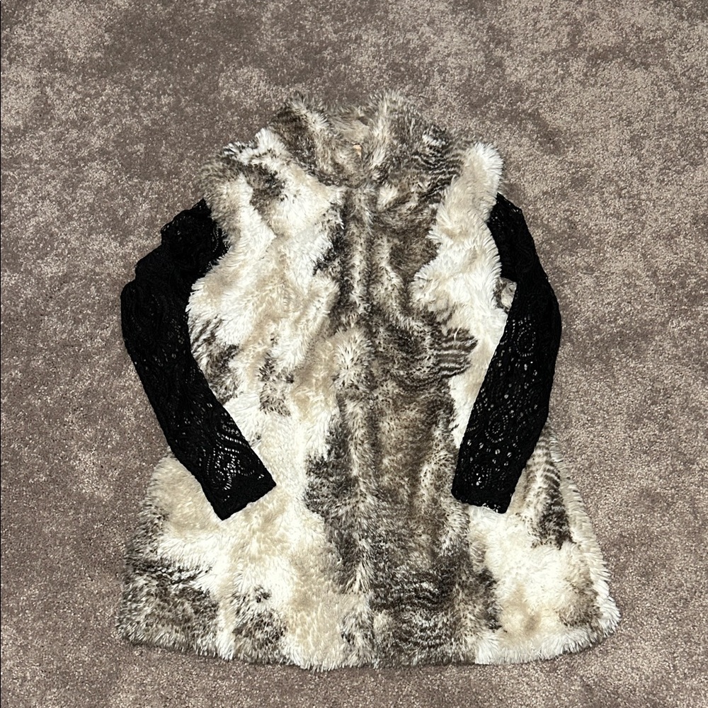 CAbi Textured Brown and Cream Vest sz:small - Picture 8 of 8